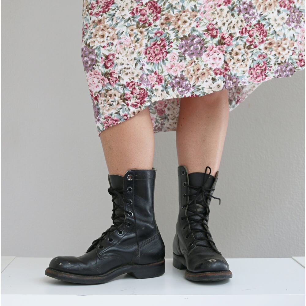 1960's Vintage Military Combat Boots ~ Women's 6 to 6-1/2 (6.5) Narrow ~ Men's 5 - Picture 3 of 10